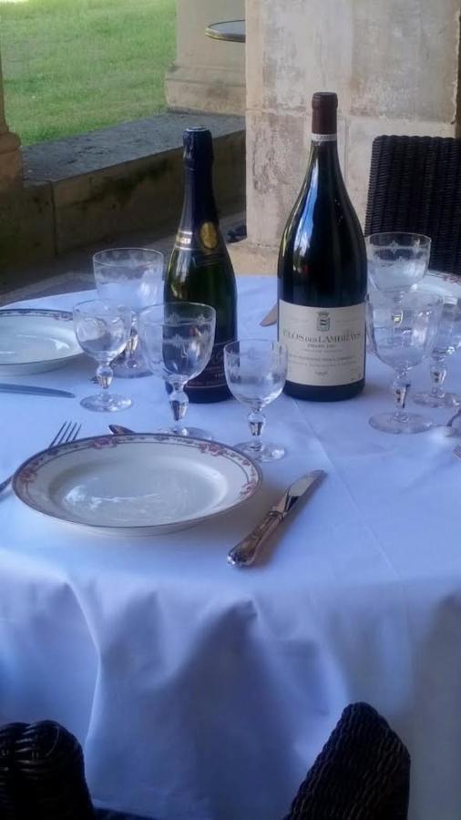 Chateau De Maucouvent Bed & Breakfast